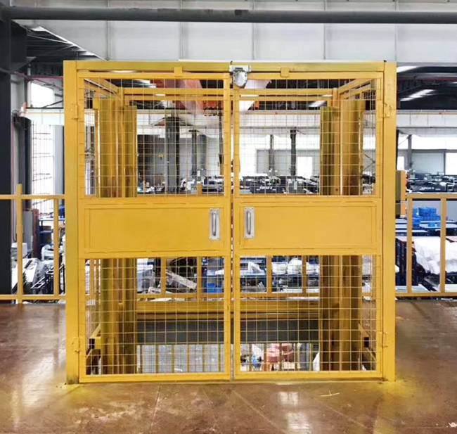 福鼎智能导轨式升降机亮相