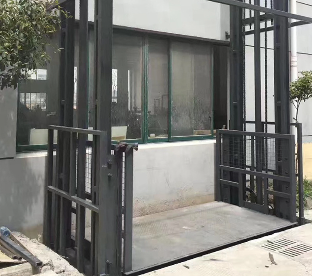 福鼎导轨式施工升降机助力民生工程提速增效