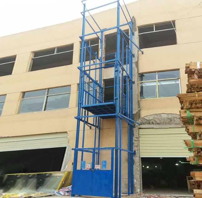 福鼎建材厂室外物料提升